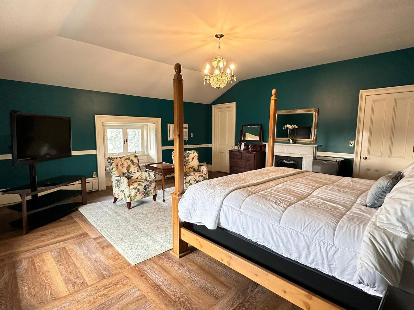 The Hamilton Hoppin House Hotel Мидълтаун Екстериор снимка